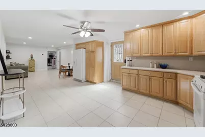 26 Madison Ave, Hasbrouck Heights, NJ 07604 - Photo 24