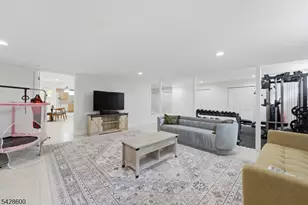 26 Madison Ave, Hasbrouck Heights, NJ 07604 - Photo 22