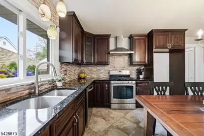 5 Rhode St, Sayreville, NJ 08872 - Photo 10