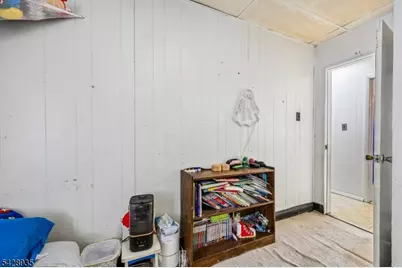 50 Preston St, Ridgefield, NJ 07660 - Photo 30