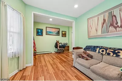 50 Preston St, Ridgefield, NJ 07660 - Photo 10