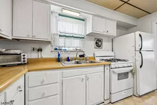 50 Preston St, Ridgefield, NJ 07660 - Photo 20