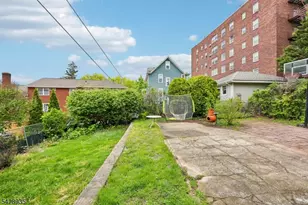 50 Preston St, Ridgefield, NJ 07660 - Photo 38