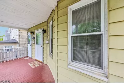 50 Preston St, Ridgefield, NJ 07660 - Photo 4