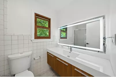 34 North St, Bloomsbury, NJ 08804 - Photo 8