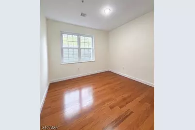 1084 Elizabeth Ave #2B, Elizabeth, NJ 07201 - Photo 10