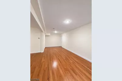 1084 Elizabeth Ave #2B, Elizabeth, NJ 07201 - Photo 6