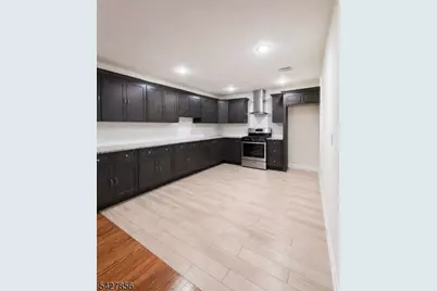 1084 Elizabeth Ave #2B, Elizabeth, NJ 07201 - Photo 1