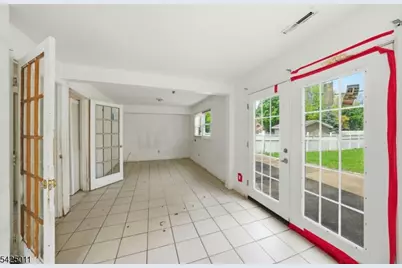 105 Berger St, Franklin Township, NJ 08873 - Photo 6