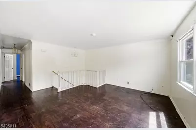 105 Berger St, Franklin Township, NJ 08873 - Photo 14