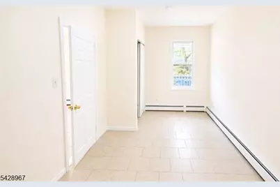 612 S Park St #1, Elizabeth, NJ 07206 - Photo 10