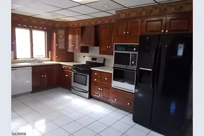 2062 Emerson Ave, Union Township, NJ 07083 - Photo 14