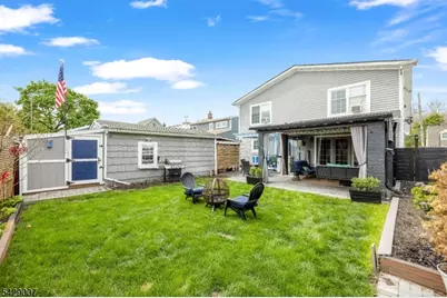 28 Hopson Ave, Little Falls Township, NJ 07424 - Photo 2
