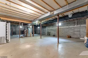 352 Bellis Rd, Holland Township, NJ 08804 - Photo 30