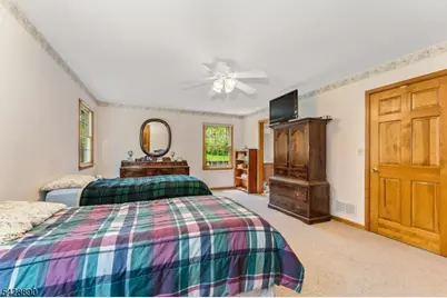352 Bellis Rd, Holland Township, NJ 08804 - Photo 26