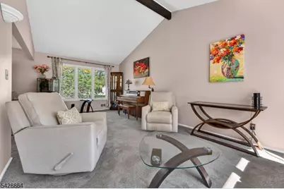 17 Lynn Ct, Hillsborough Township, NJ 08844 - Photo 6