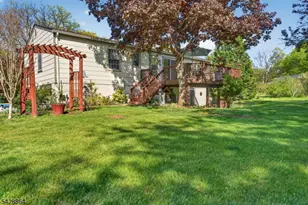 17 Lynn Ct, Hillsborough Township, NJ 08844 - Photo 30