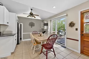 17 Lynn Ct, Hillsborough Township, NJ 08844 - Photo 14