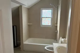 305 Penfield Pl, Dunellen, NJ 08812 - Photo 10
