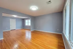 154 Norwood Ave, Lodi, NJ 07644 - Photo 6