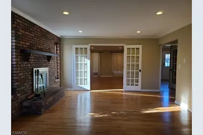 332 Rolling Knolls Way, Bridgewater, NJ 08807 - Photo 12