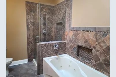 332 Rolling Knolls Way, Bridgewater, NJ 08807 - Photo 34