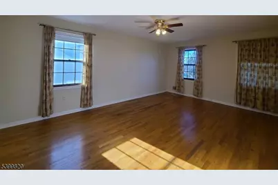 332 Rolling Knolls Way, Bridgewater, NJ 08807 - Photo 22