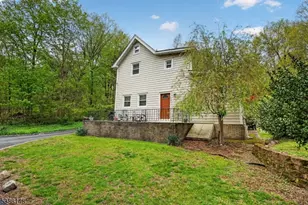 176 Doty Rd, Wanaque, NJ 07420 - Photo 32
