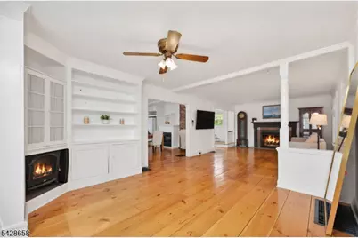 349 Union Ave, Middlesex, NJ 08846 - Photo 10