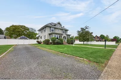 349 Union Ave, Middlesex, NJ 08846 - Photo 4