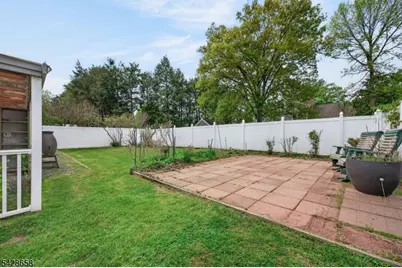 349 Union Ave, Middlesex, NJ 08846 - Photo 6