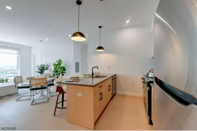74 Webster St, Newark, NJ 07104 - Photo 20