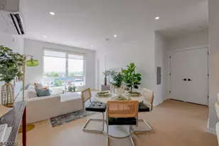 74 Webster St, Newark, NJ 07104 - Photo 24