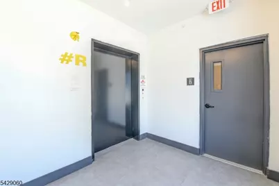 74 Webster St, Newark, NJ 07104 - Photo 12