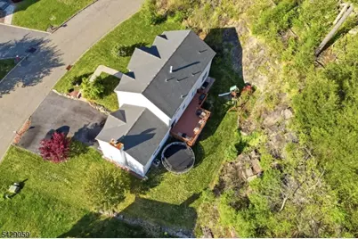 107 Continental Rd, West Milford Twp., NJ 07480 - Photo 34