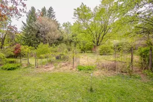 142 Spring Hill Rd, Montgomery Township, NJ 08558 - Photo 4