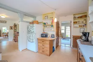 142 Spring Hill Rd, Montgomery Township, NJ 08558 - Photo 22