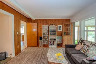 142 Spring Hill Rd, Montgomery Township, NJ 08558 - Photo 16