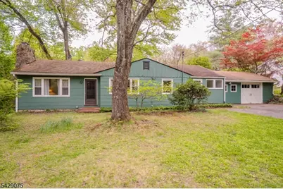 142 Spring Hill Rd, Montgomery Township, NJ 08558 - Photo 2