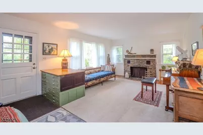 142 Spring Hill Rd, Montgomery Township, NJ 08558 - Photo 24