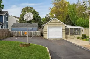 215 Fairfield Ave, Middlesex, NJ 08846 - Photo 24