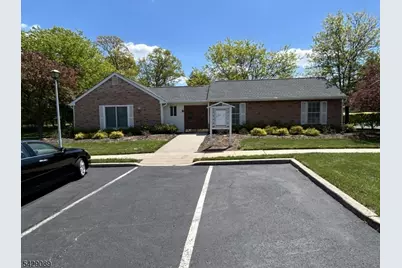 251 Hyde Park Rd, Franklin Township, NJ 08873 - Photo 18