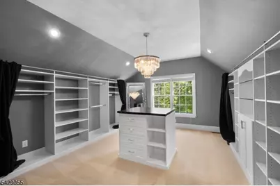 17 Carlisle Ct, Chester, NJ 07930 - Photo 36