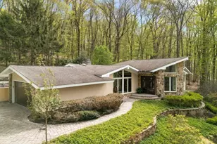 174 Bliss Rd, Mendham, NJ 07945 - Photo 2