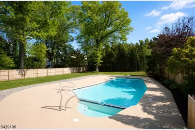 946 50 Park Ave, Elizabeth, NJ 07208 - Photo 32