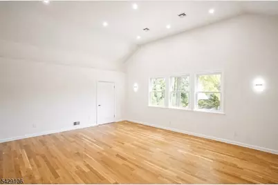 946 50 Park Ave, Elizabeth, NJ 07208 - Photo 16