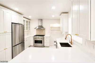 946 50 Park Ave, Elizabeth, NJ 07208 - Photo 10