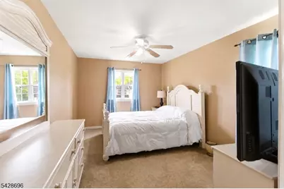 181 Glenwood Ave, Burlington Twp., NJ 08016 - Photo 12