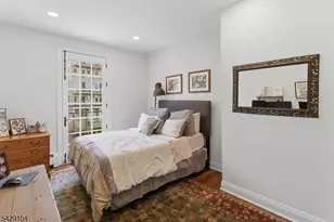 26 Half Moon Isle, Jersey City, NJ 07305 - Photo 22