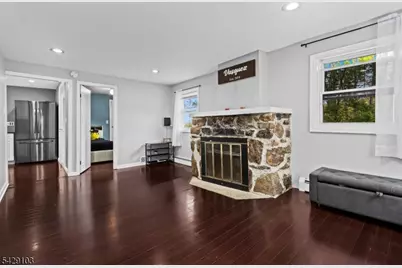 15 Mohican Ave, Roxbury Township, NJ 07850 - Photo 2